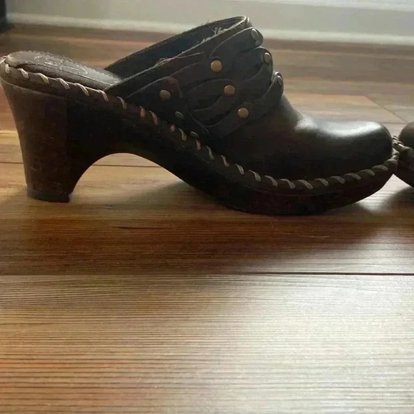 Frye Leather Clogs with braided detail dark brown size 7.5 - Picture 3 of 4